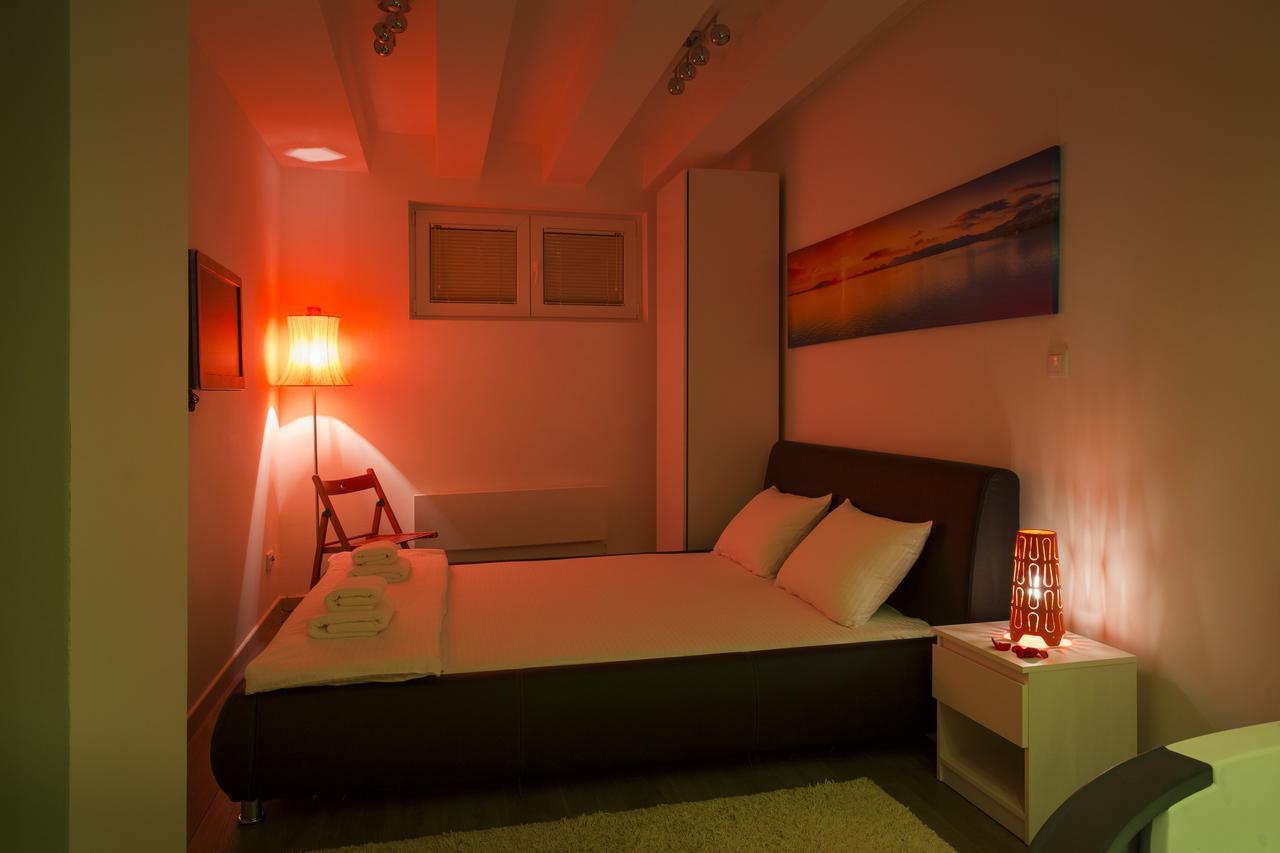 City Holliday Lux Belgrado Exterior foto