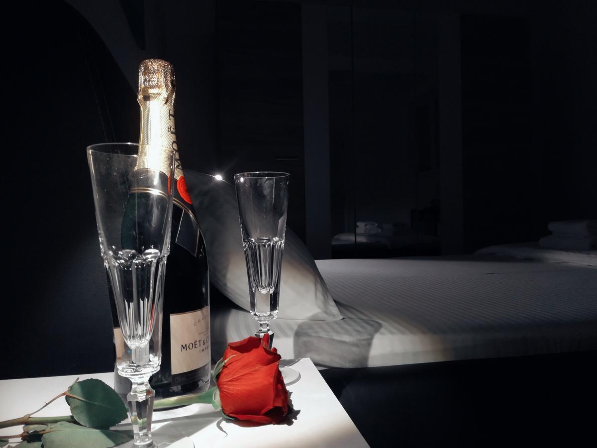 City Holliday Lux Belgrado Exterior foto