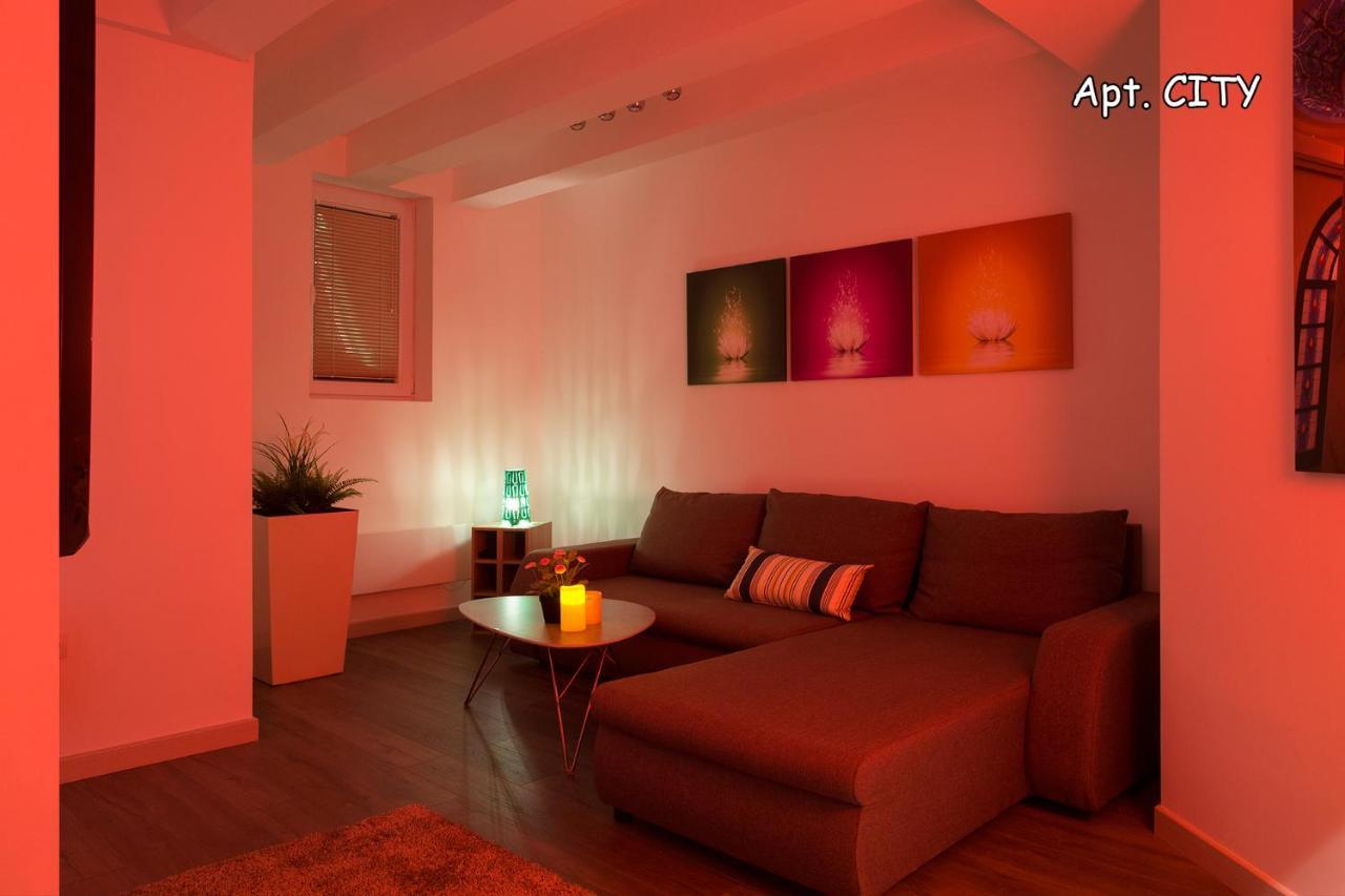 City Holliday Lux Belgrado Exterior foto