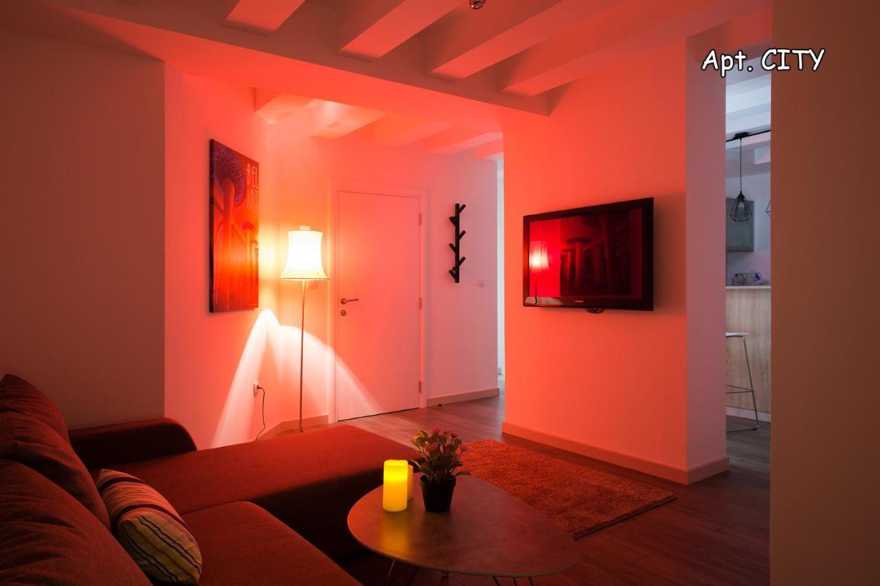 City Holliday Lux Belgrado Exterior foto