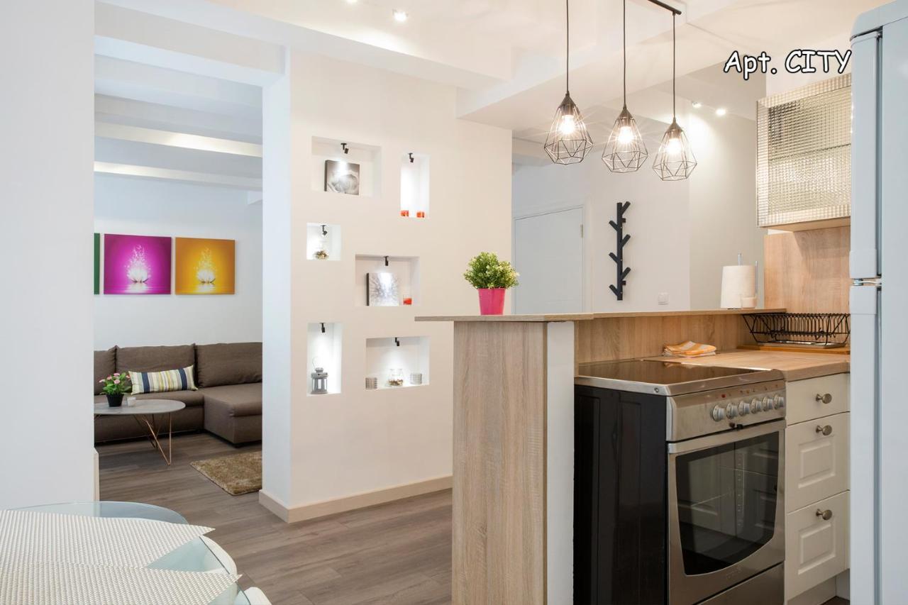 City Holliday Lux Belgrado Exterior foto