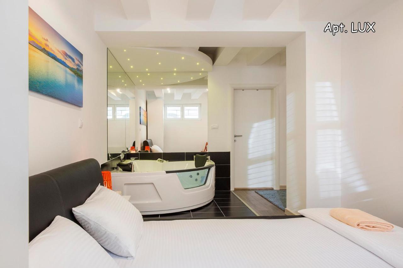 City Holliday Lux Belgrado Exterior foto