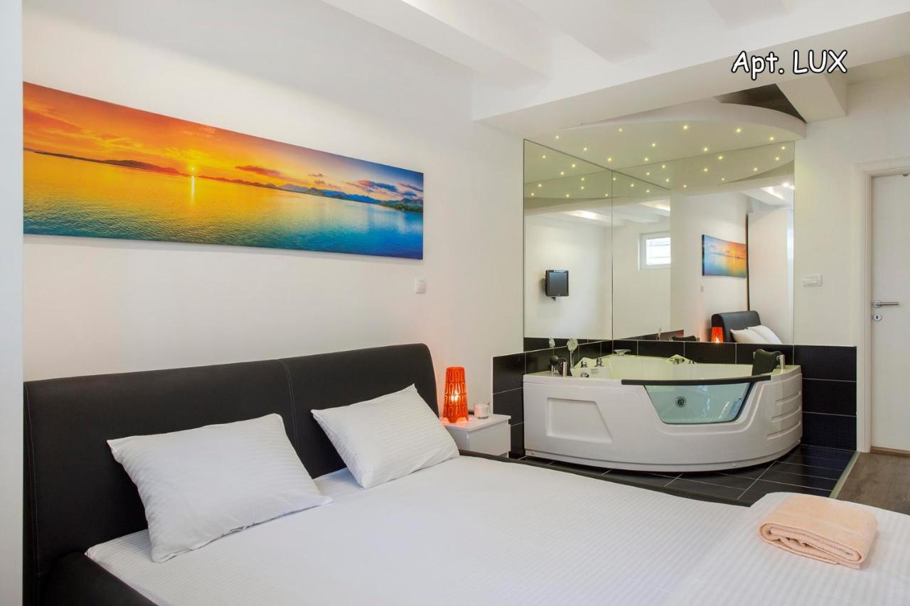 City Holliday Lux Belgrado Exterior foto